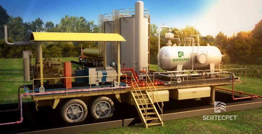 Mobile well testing unit at a wellsite